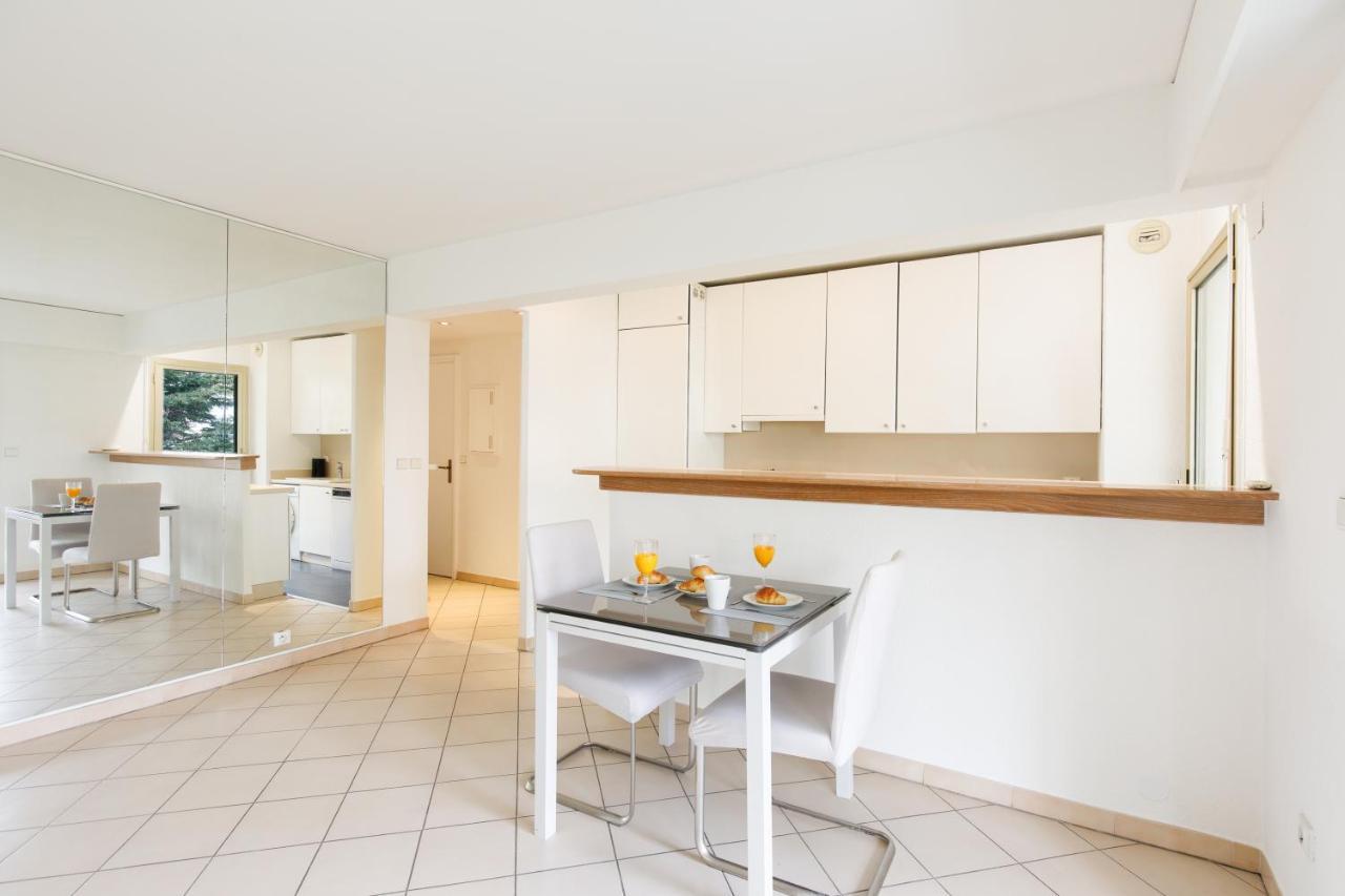 Select Home Yourhosthelper Канны Экстерьер фото